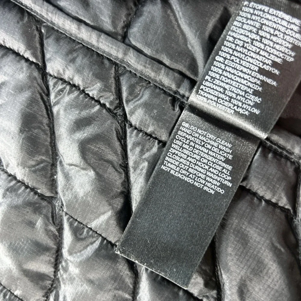 The North Face Mens Medium Black ThermoBall Eco Quilted Insulated Puffer Vest